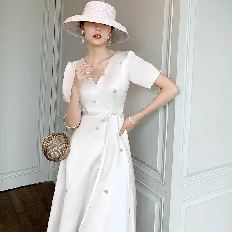 Gaun pesta leher V Perancis gaun malam lengan pendek bunga mutiara manik-manik wanita gaun Prom elegan putih Vestidos pengiring pengantin