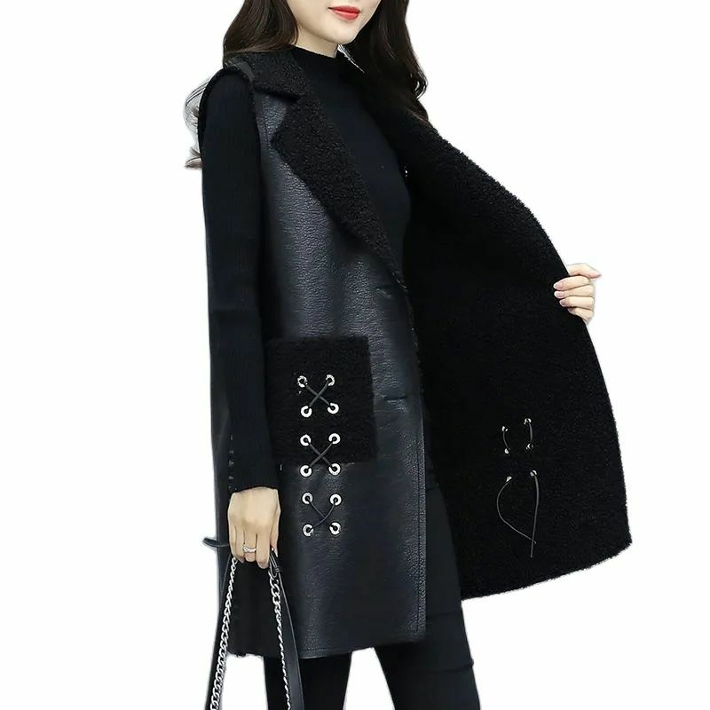 Новинка Зима 2023, женский меховой жилет для полных женщин, свободная Женская одежда, винтажное бархатное плотное пальто, теплая безрукавка средней длины для женщин A856