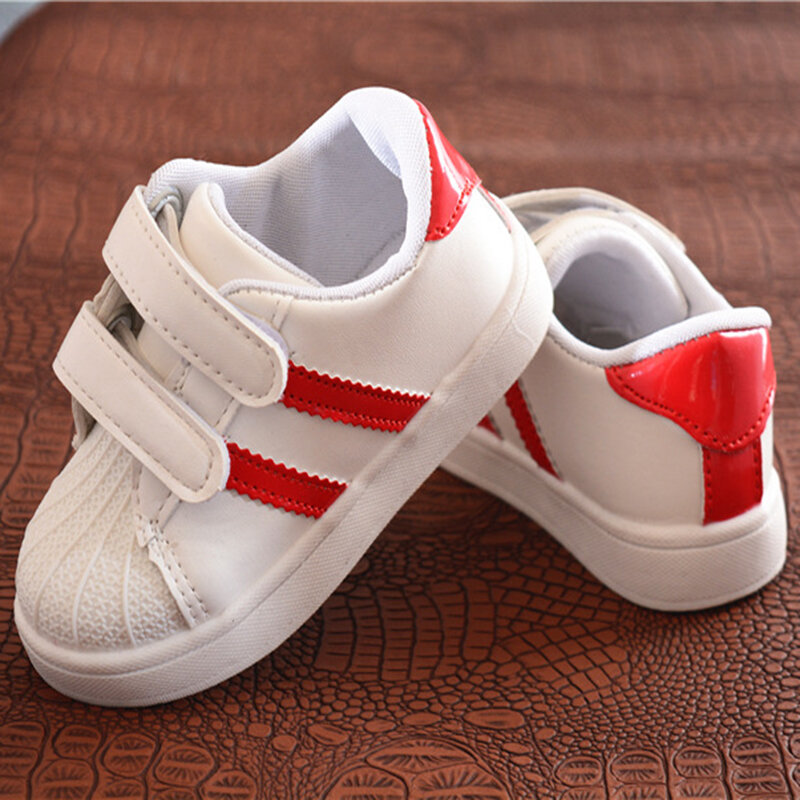 Zapatillas deportivas antideslizantes para niños y niñas, zapatos planos informales, fondo suave, cómodos, color blanco