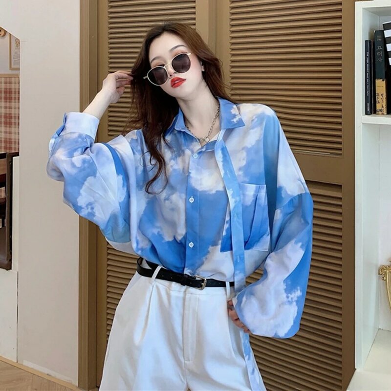 BF Rendering Blouse Women Korean Harajuku Loose Blue Sky White Clouds Tie-dye Gradient Blouse Oversize Shirt Long Sleeve Shirt