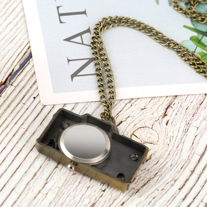 Orologio da tasca al quarzo con ciondolo a forma di fotocamera unico orologio da polso con ciondolo alla moda in bronzo Vintage per gli amici dei fotografi