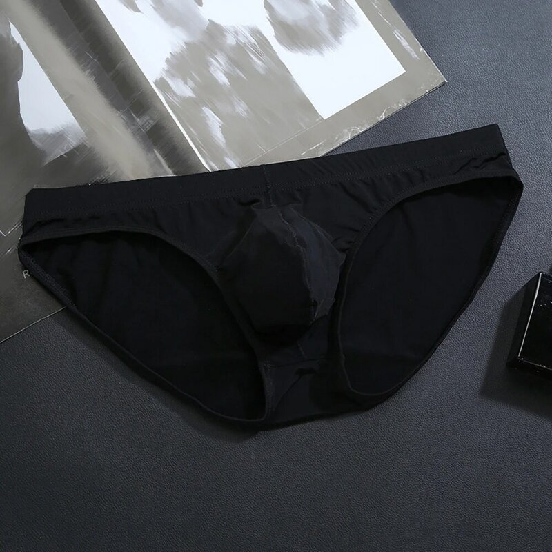 2021 Fashion Men Sexy Underwear Briefs Seamless Breathable Men Briefs U Convex Pouch Solid Male Panties Underpants