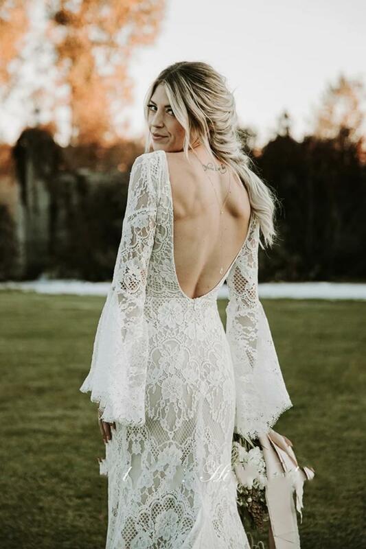 Vintage Lace Mermaid Beach Wedding Dress Long Flare Sleeves Sexy Open Back Country Wedding Dresses Rustic Boho Bridal Gowns 2024