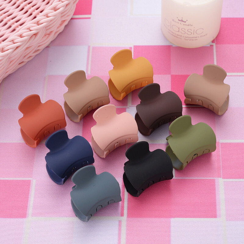 1PCS New Cute small solid color geometric Acrylic Hairpins Hair Clip Crab For Women Girl Clamp Hair Accessorie Headwear