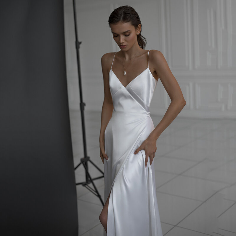 Женское атласное свадебное платье, простое ТРАПЕЦИЕВИДНОЕ ПЛАТЬЕ на бретелях-спагетти с V-образным вырезом, индивидуальный пошив