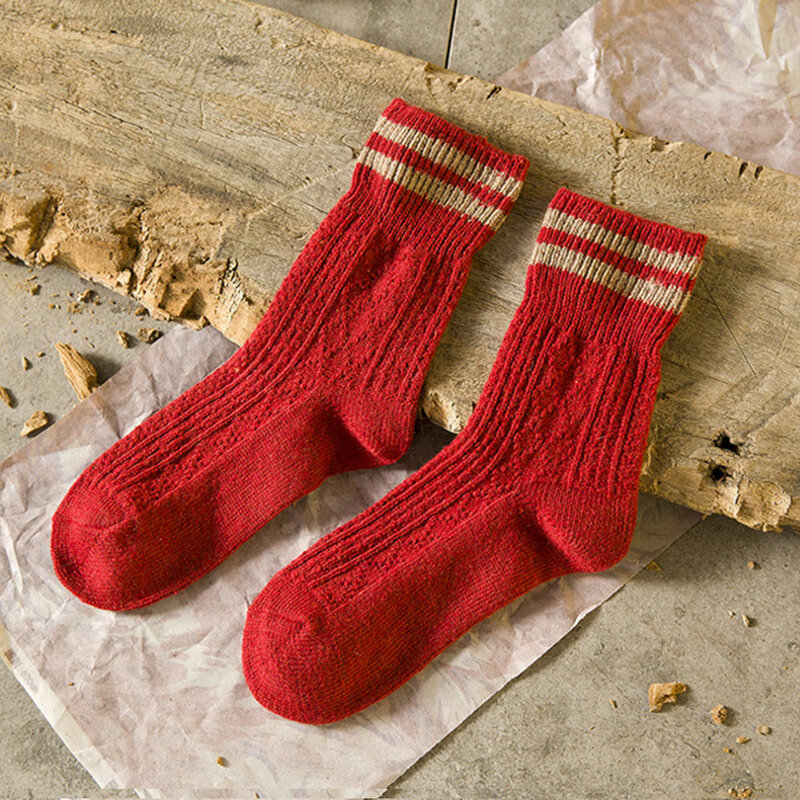 1 paar 2 Striped Mid Frauen Socken Warm Halten Casual Verdickt Elastische Geschenk Winter Herbst Wolle Weichen Hause Komfortable