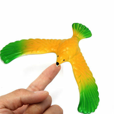 Magia Bilanciamento Uccello Science Desk Toy W/ Base Della Novità Aquila Divertimento Per La Formazione Attrezzature