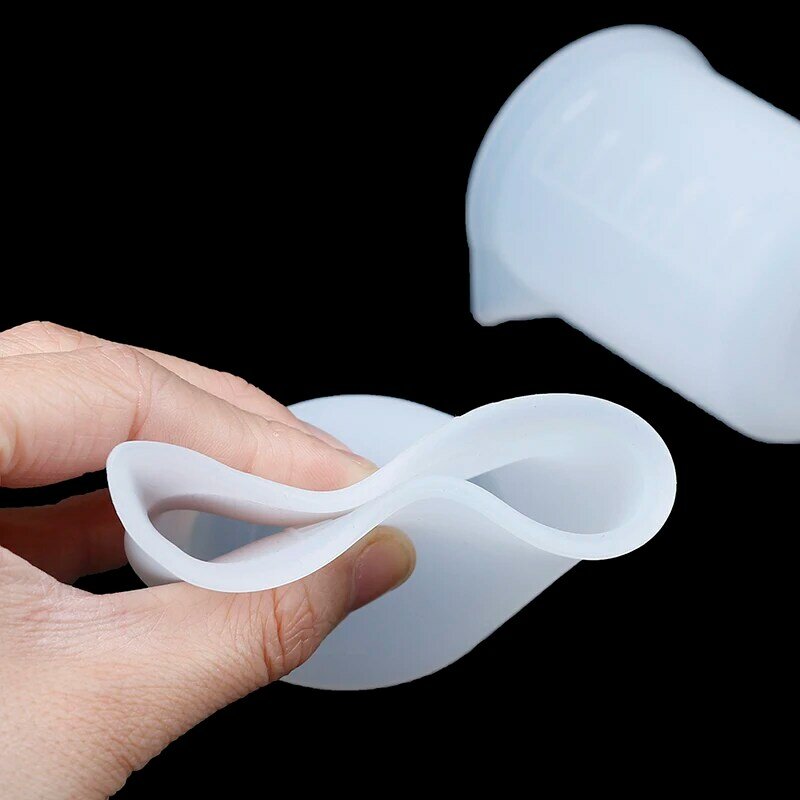 2Pcs Wash free silica gel measuring cup DIY hand tools with scale 100ml mixing cup Silica gel measuring cup