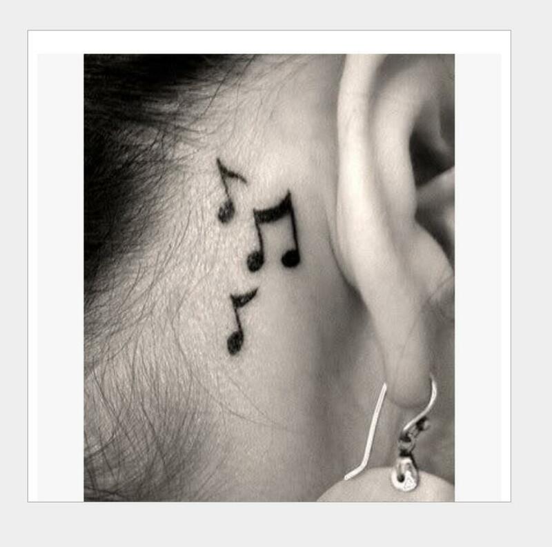 Autoadesivo del tatuaggio temporaneo impermeabile sull'orecchio dito musica nota uccello stelle linea striscia hennè tatuaggio flash tatuaggio falso per le donne T1923