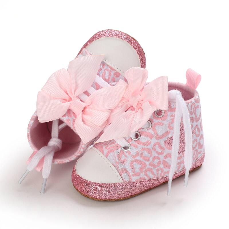New Fashion Newborn Baby Flats Pink Baby Shoes Non-slip Cloth Soled Girls Shoes Elegant Breathable Casual Baby Walking Shoes