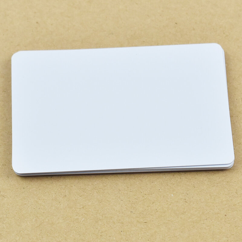 안드로이드 IOS NFC 휴대폰용 PVC 화이트 카드, NFC215, 504 바이트 ISO14443A, 로트당 1 개