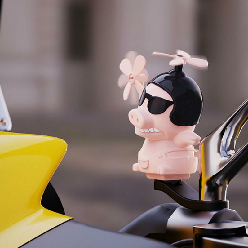 재미있는 오토바이 헬멧 풍차 돼지 장식 장난감 백미러 핸들 바 마운트, 오토바이 자전거용 백미러