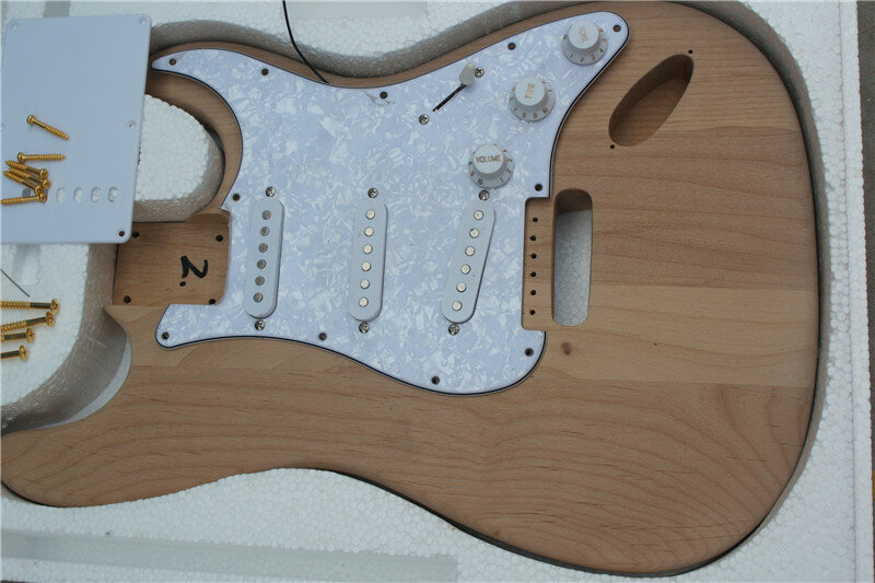 Klasyczny ciała DIY 6 struny gitara, złoty sprzęt i chrome elementy konstrukcyjne, darmowa wysyłka