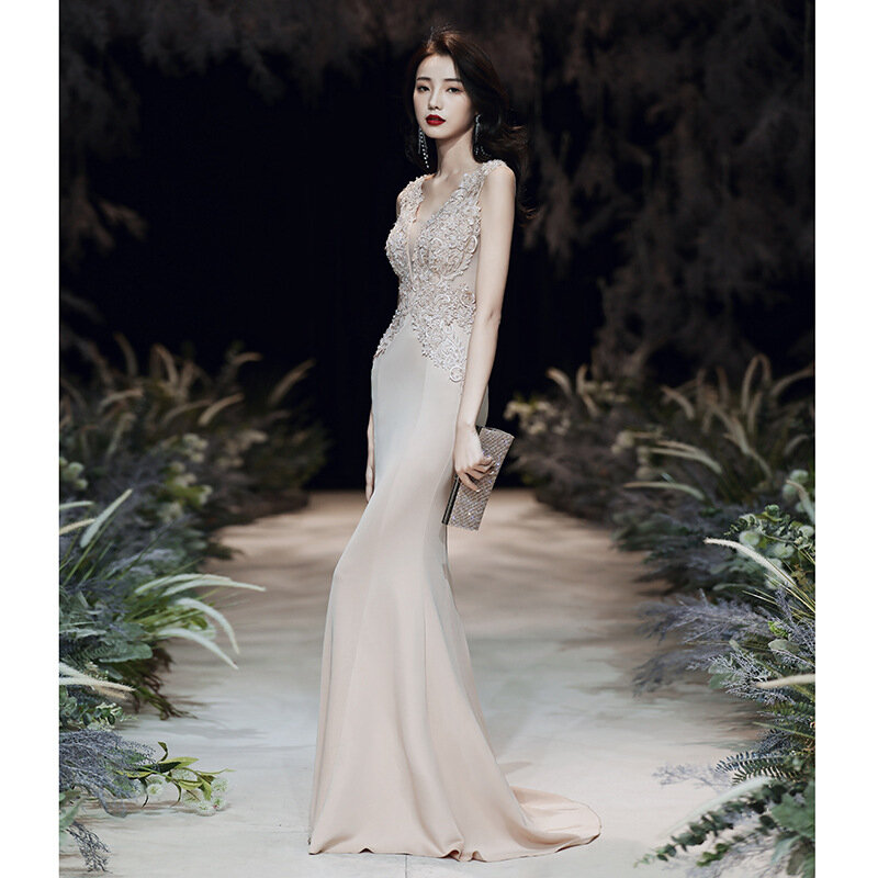 Elegante abendkleid 2020 neue stilvolle königin bankett party kleid sexy v-ausschnitt appliques blume meerjungfrau prom kleid Haute Couture