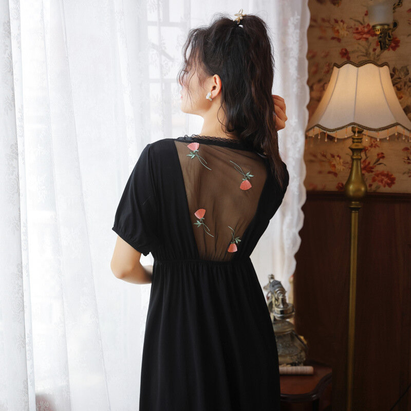 Ночная рубашка женская, длинная, кружевная, с V-образным вырезом и вышивкой