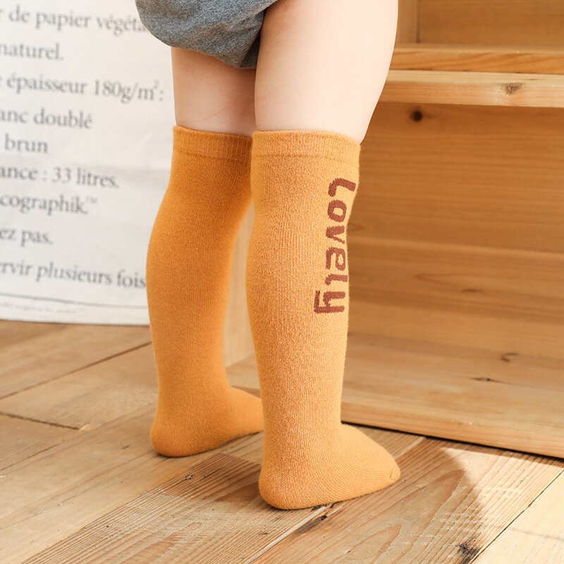 Mode Kinder Kinder Baumwolle Knie Socken für Mädchen Solide Striped Baby Mädchen Knie Hohe Socken Winter kinder Socken für jungen