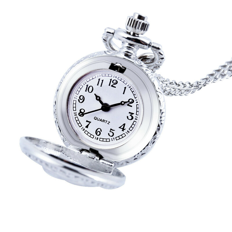 Jam tangan saku Vintage baru 2023 jam tangan saku besar Retro mode kepribadian jam tangan saku kuarsa berukir jam tangan