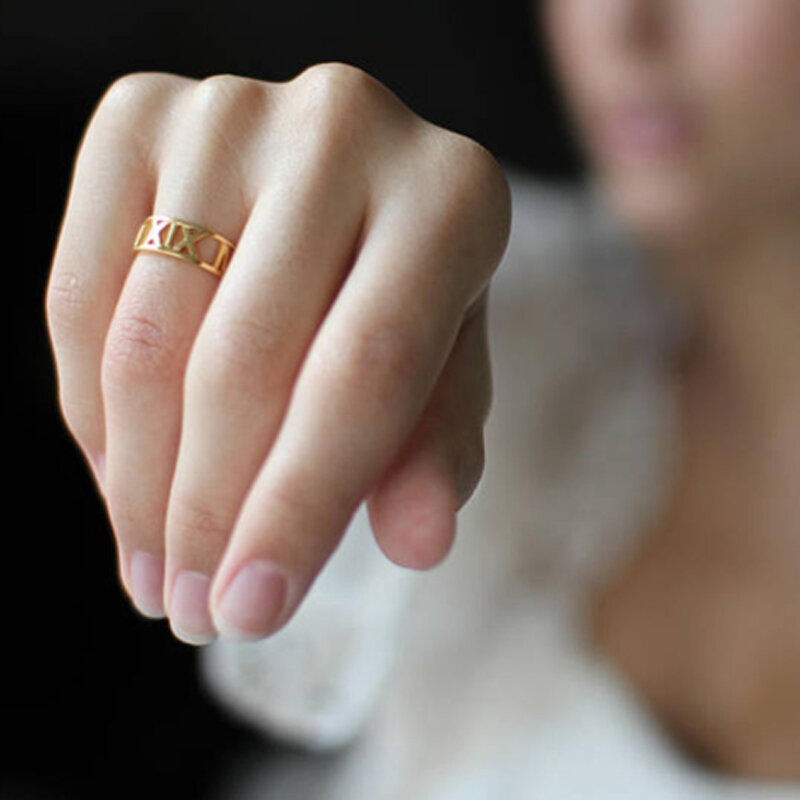 Personalizado cualquier anillo de nombre para su Gole Hollow Letter anillos personalizado romano números anillo personalizado nombre boda fecha anillos