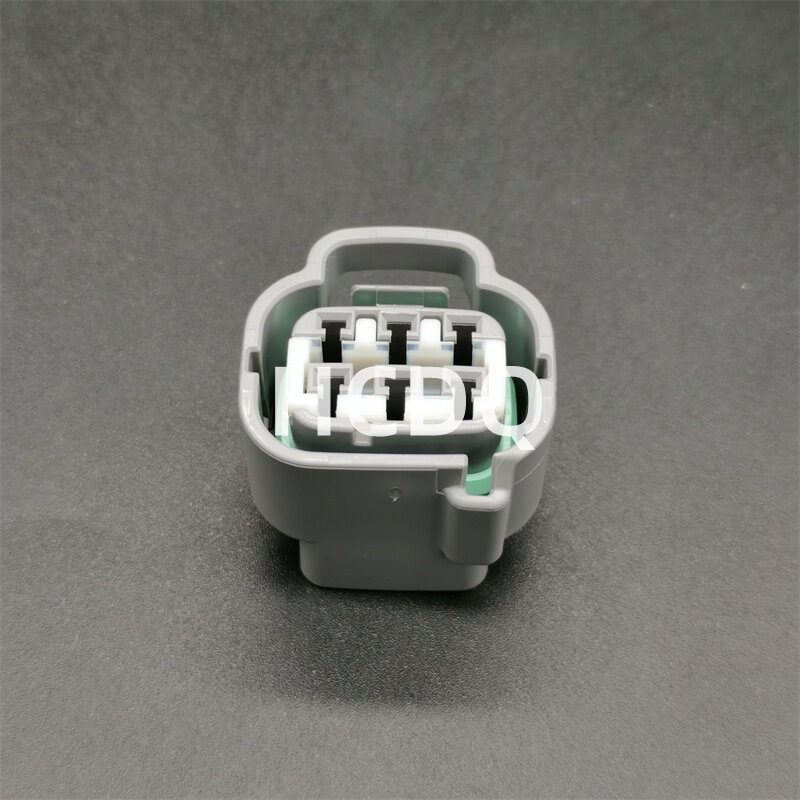 The original 90980-10988 6PIN Female automobile connector plug shell and connector are supplied from stock
