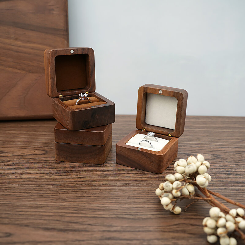 Drewniane pudełko na biżuterię ślubne pudełko na pierścionek kolczyki pierścionki pudełko organizator na biżuterię luksusowe opakowanie na prezenty i biżuterię pudełko na bransoletkę