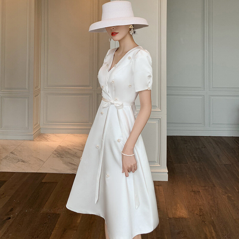 Vestido de festa francês com decote V feminino, pérolas, manga curta, vestido de noite, branco, elegante vestido de baile, dama de honra