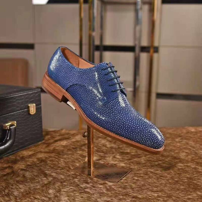 Scarpa ufficiale da uomo in vera pelle di pesce Stingray con suola di scarpe in pelle di mucca e fodera colore marrone 2021 nuove scarpe migliore qualità