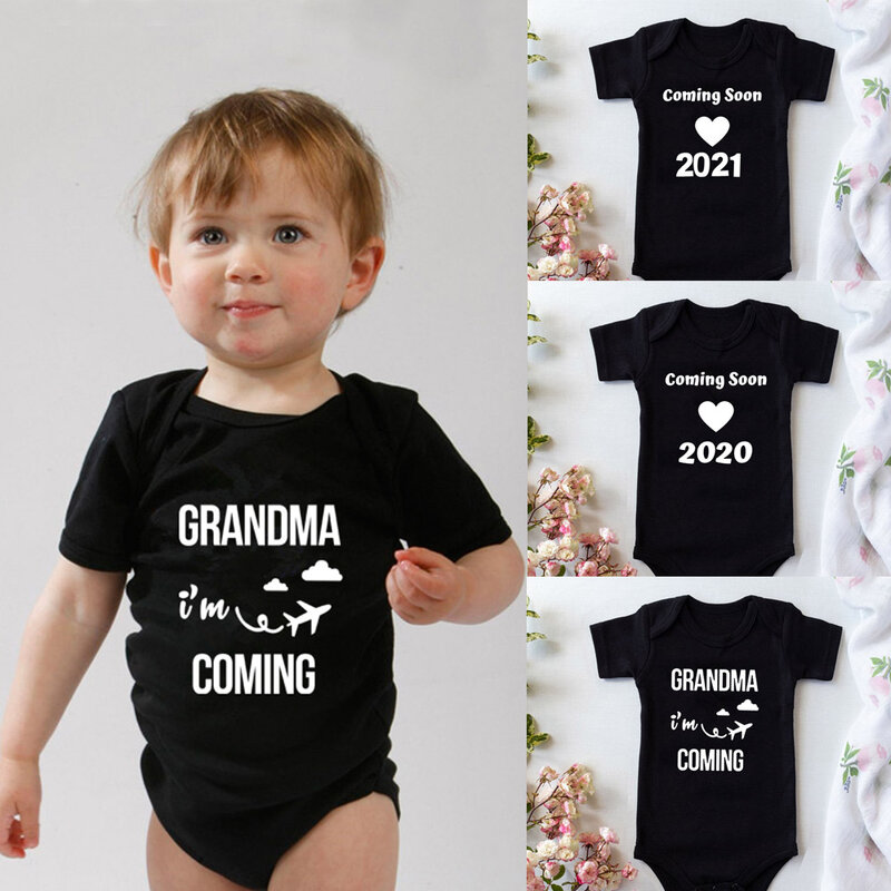 오는 2020/2021 글자 인쇄 롬퍼, 아기 소년 소녀 바디 수트 점프수트, 아기의 첫 할머니의 방문을 위한 선물