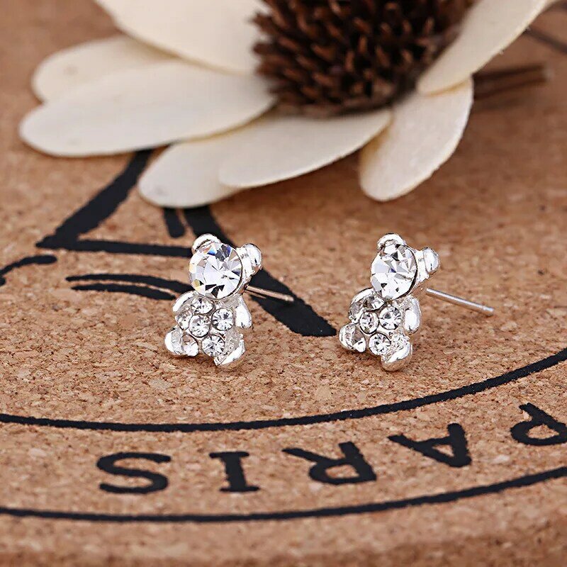 Recommend Cute Exquisite Simlated Pearl Crystal Stud Earring Butterfly Snowflake Star Triangle Crown Shape Earring