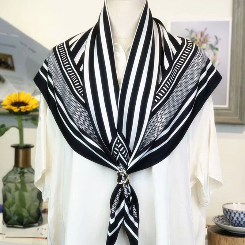 Pañuelo cuadrado de seda para mujer, bufandas de marca de lujo de alta calidad, a la moda, a rayas, 90x90cm