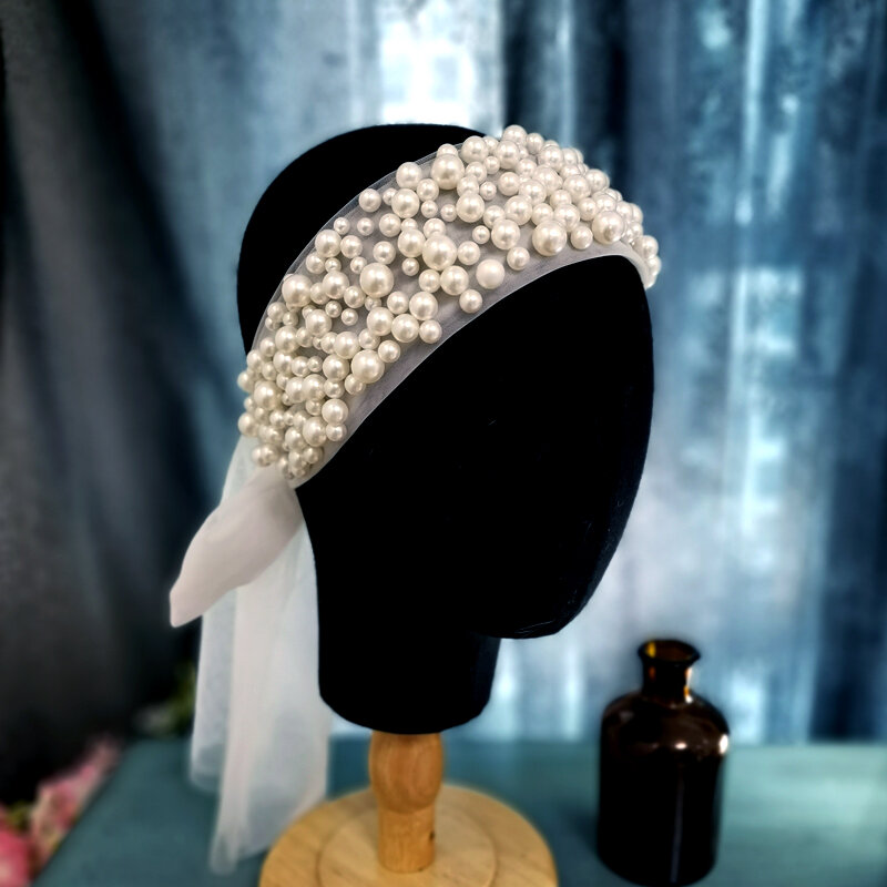 Handmade ยาวผ้าพันคอ Bow Headband สำหรับผู้หญิงประดับด้วยลูกปัดมุก Headbands แต่งงานหรูหราเจ้าสาวเพิร์ลมงกุฎ Tiara Headpiece 2021