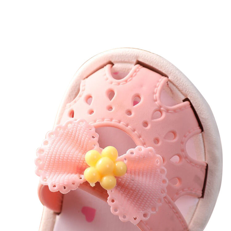 Sandali per ragazze Baotou scarpe da spiaggia 2-7 anni bambini sandali per bambini con fondo morbido antiscivolo sandali estivi antiscivolo