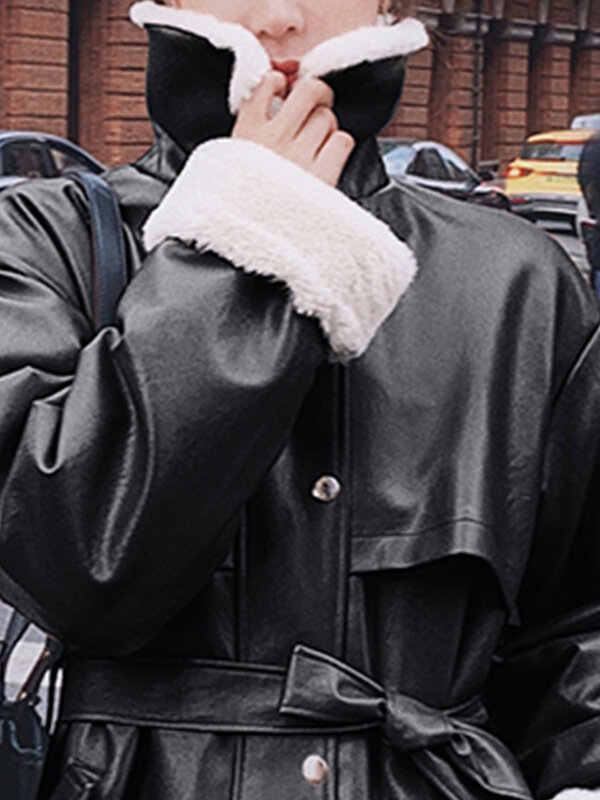 Trench invernale lungo in pelle spessa calda da donna con pelliccia sintetica all'interno della cintura sciolto Parka foderato in pelliccia 2021 moda coreana