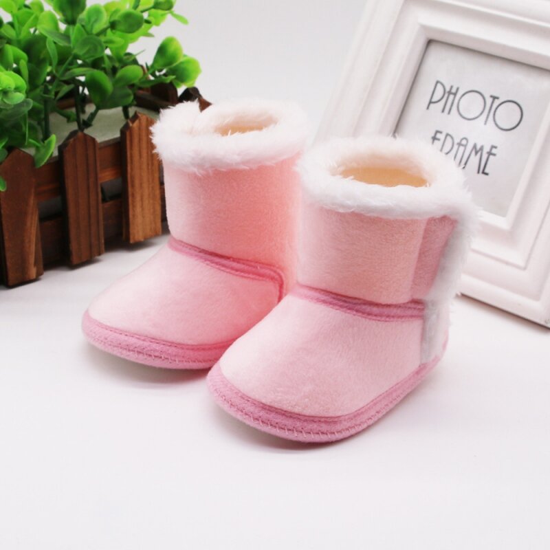 Botas de nieve cálidas para recién nacidos, botines de piel de suela suave para primeros pasos, zapatos de invierno para niños y niñas de 0 a 18 meses