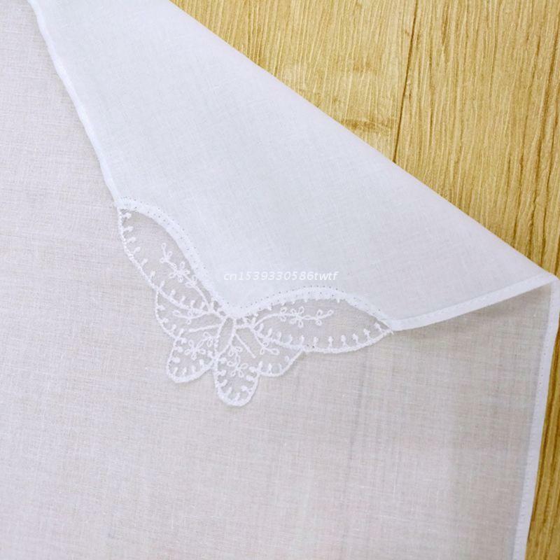 女性用の無地の白い四角い手縫い,寸法28x28cm,かぎ針編みのバタフライレース,結婚式用,ナプキンポケット,配達