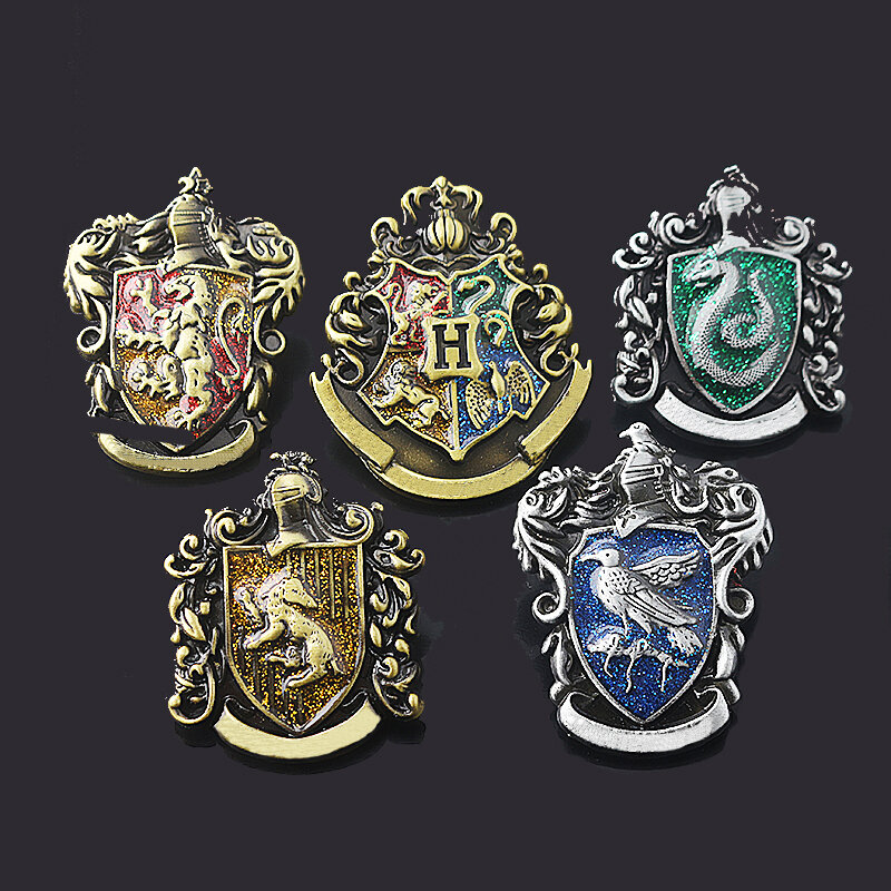 Classic Harris Potter Hogwarts School Brooches Pins Four College Animal Badge Deathly Hallows Pins Shirt Coat Accessory Gift