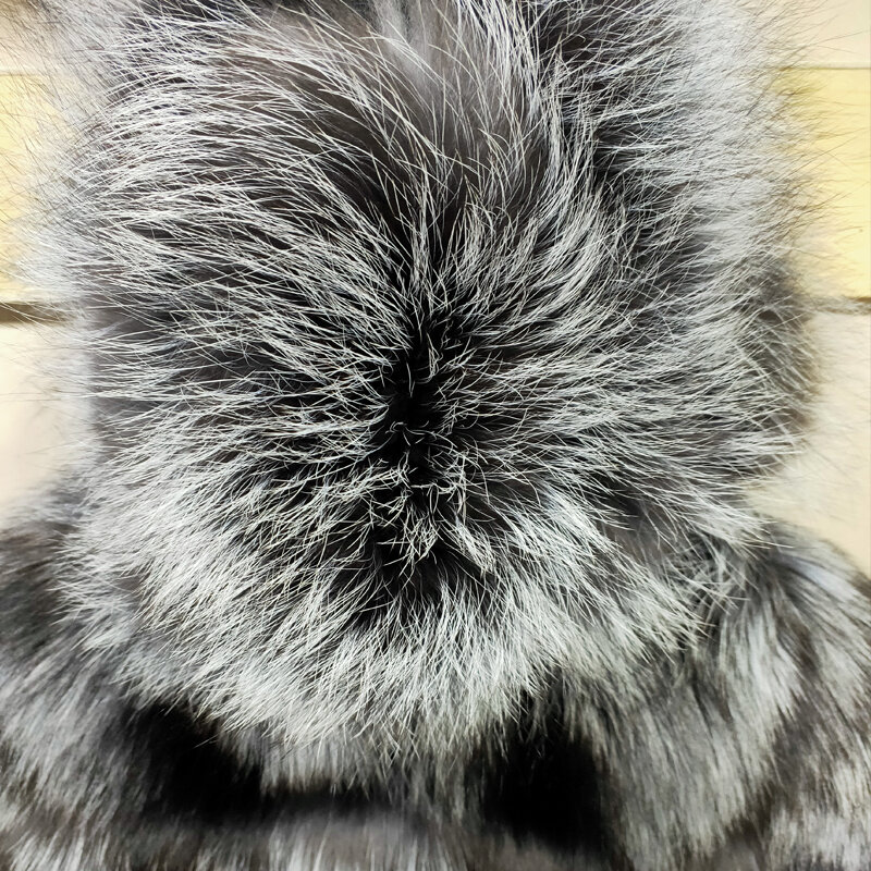Chaqueta con capucha de piel de zorro auténtica para mujer, abrigo cálido de invierno, color plata de mapache natural, longitud de 60 cm