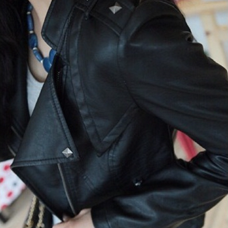Новинка 2024, брендовая локомотивная куртка MRMT из искусственной кожи, женская короткая облегающая куртка с воротником-стойкой, женская кожаная куртка с заклепками
