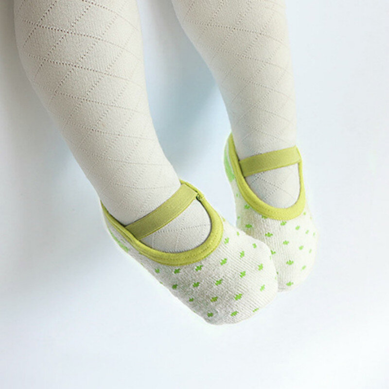 Calcetines de algodón antideslizantes para bebé, niño y niña, medias con dibujos animados, zapatos para primeros pasos