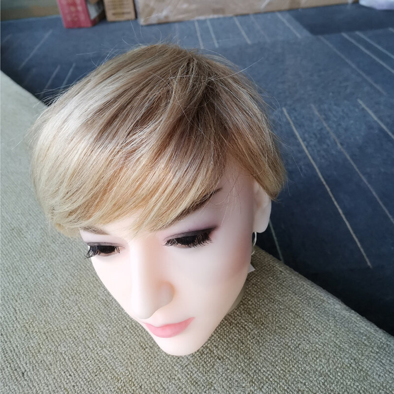 Pełny widok na sex lalki z TPE głowy, jak model brązowy do włosów dla człowieka krótki borwn peruka dla fajne kobieta piękny peruki