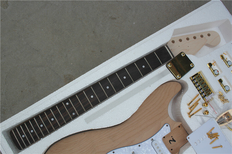 Klasyczny ciała DIY 6 struny gitara, złoty sprzęt i chrome elementy konstrukcyjne, darmowa wysyłka