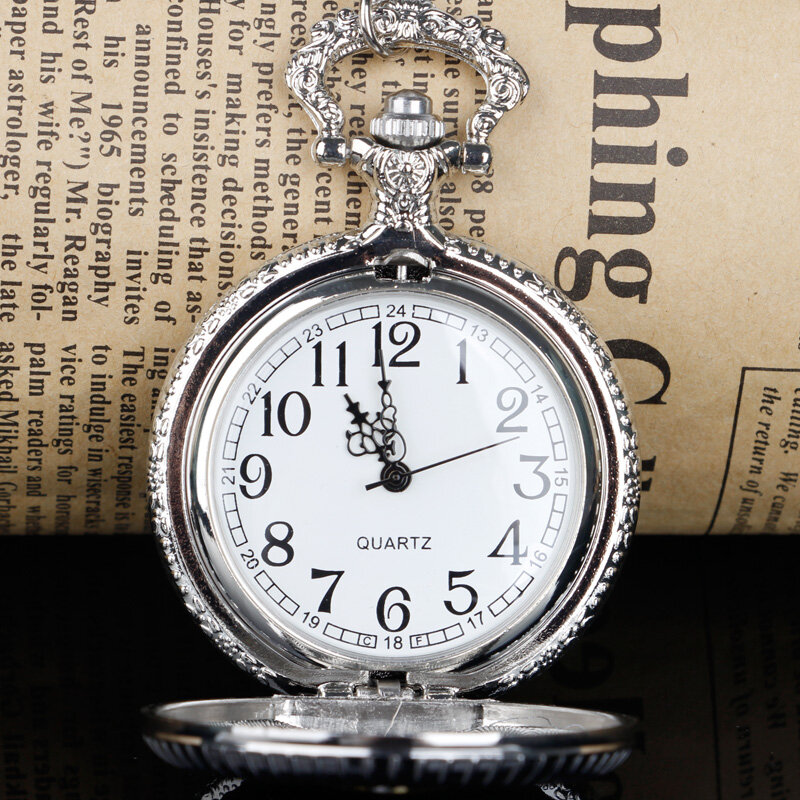 นาฬิกาข้อมือควอตซ์แบบวันคลาสสิกสำหรับผู้ชายจี้สร้อยสตรีห้อยของขวัญสำหรับผู้ชาย