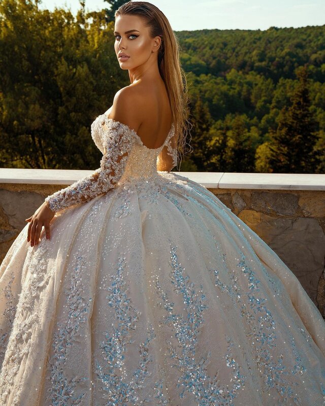 Luksusowe suknie ślubne suknia Puffy z długim rękawem cekiny tiul koronka kryształ Vintage formalna suknia dla panny młodej Custom Made DE42M