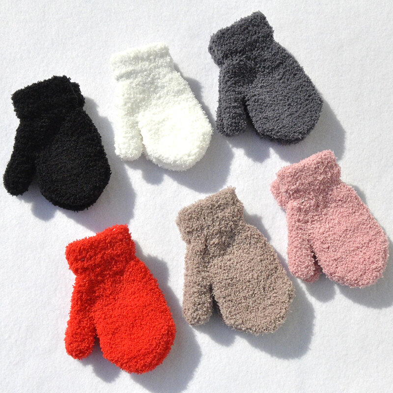 Gants chauds en peluche épais et chauds pour bébé, Plus des mitaines en velours pour enfants, gants en molleton de corail pour enfants de 1 à 4 ans