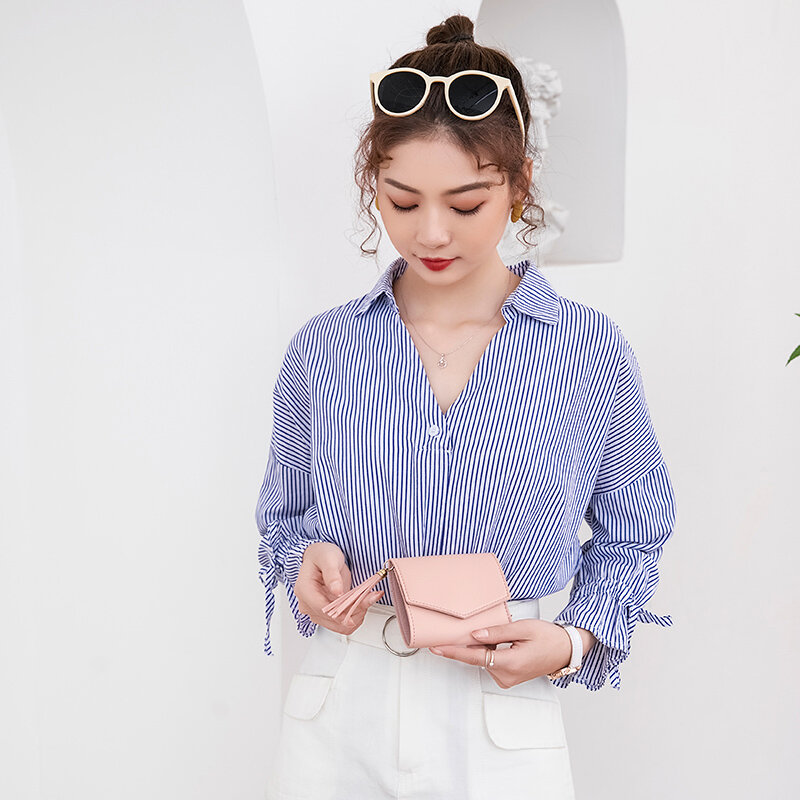 Moda feminina trifold carteira pequena mini carteira de couro titular do cartão de crédito com fecho instantâneo estilo coreano borla carteira 2020
