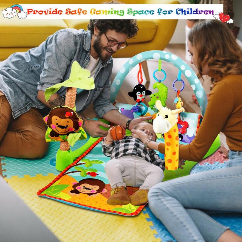 Esteira de atividades 4 em 1, academia, casa, centro de atividades de bebê com 3 brinquedos educativos suspensos