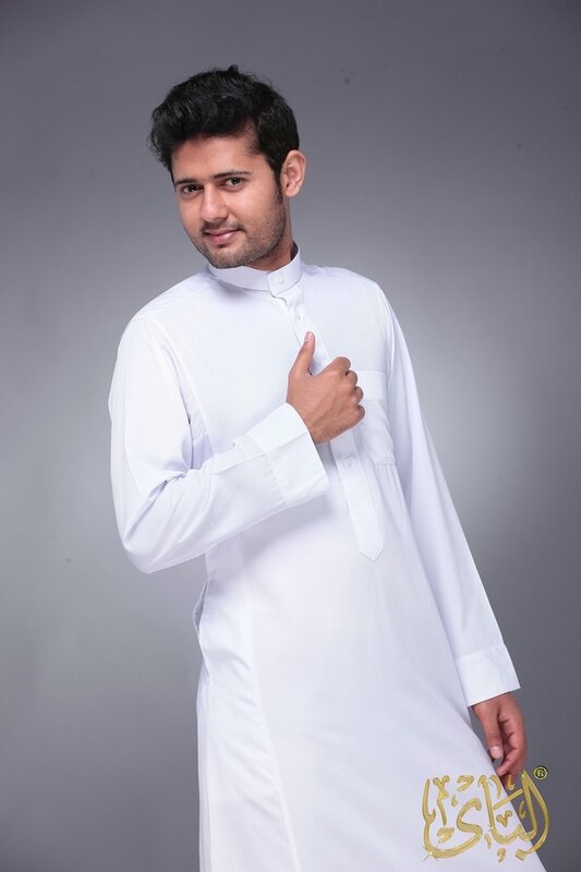 Islamska odzież męska długość z długim rękawem luźna muzułmańska męska Arabia Saudyjska Pakistan Kostiumy muzułmańskie Kurta Sukienka muzułmańska Kaftan Thobe