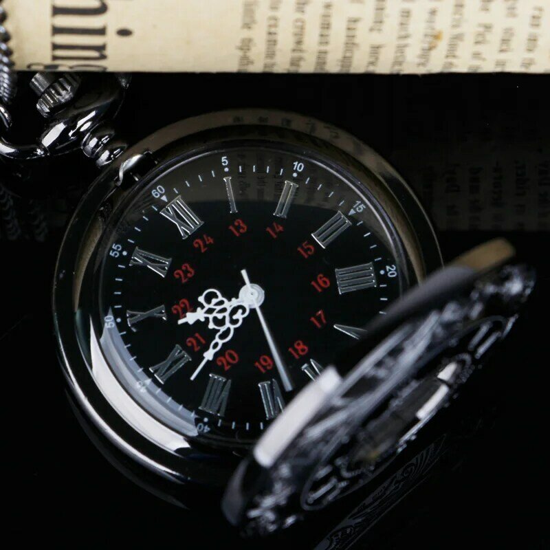 Vintage czarny zegarek kieszonkowy CharmUnisex modny z cyframi rzymskimi kwarcowy steampunkowy naszyjnik damski zegarek kieszonkowy mężczyzna wisiorek z łańcuszkiem