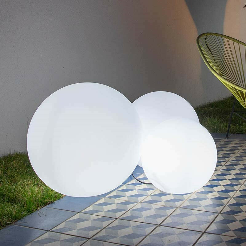 ไฟ LED สวน Luminous Ball กันน้ำโคมไฟภูมิทัศน์สระว่ายน้ำลอยไฟสวนโคมไฟสนามหญ้าลูกบอลเรืองแสง