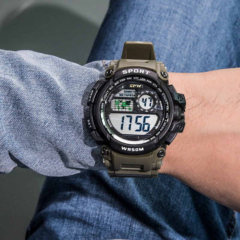 Цифровые часы спортивный хронограф 50 метров водонепроницаемый мужской