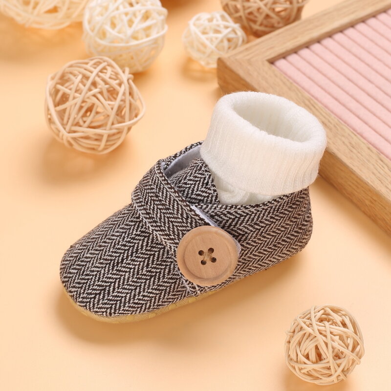 Newborn Boys And Girls Baby Shoes Classic Sports Soft Soled Cotton Multi-color First Walking Shoes Leisure Sports Cotton Shoes